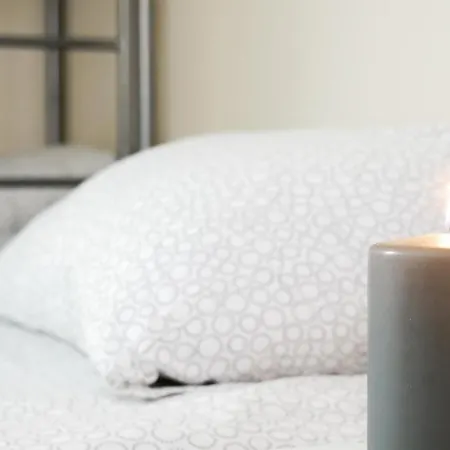 Heynow Rooms, And In Center