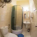 Heynow Rooms, And In Center *