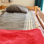 Heynow Rooms, And In Center אכסניה