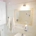 אכסניה Heynow Rooms, And In Center קרקוב