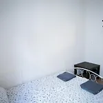 Heynow Rooms, And In Center * 크라쿠프