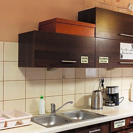 Heynow Rooms, And In Center Hostel Krasków