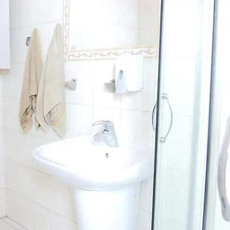 אכסניה Heynow Rooms, And In Center קרקוב