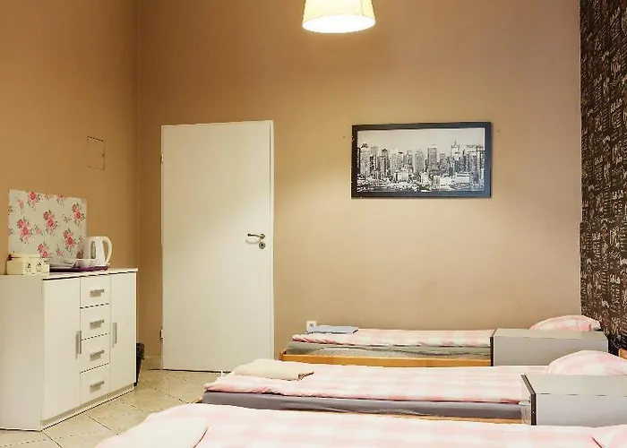 Heynow Rooms, And In Center Cracovie