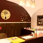 Heynow Rooms, And In Center Auberge de jeunesse