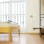 Heynow Rooms, And In Center Auberge de jeunesse