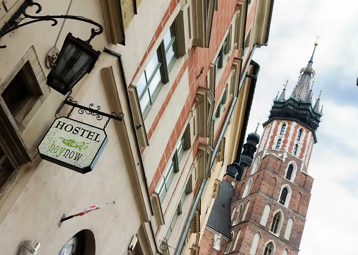 Hostel Heynow Rooms, And In Center *